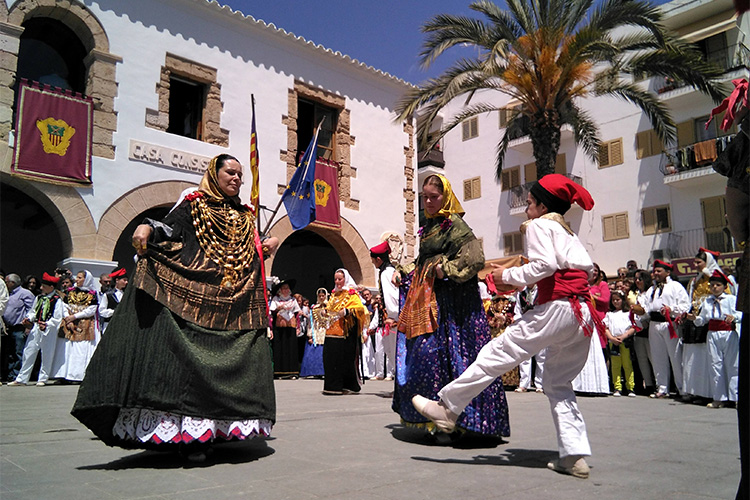 A ibiza spring mayo