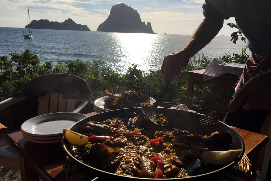 Paella Cala d'Hort Ibiza restaurant