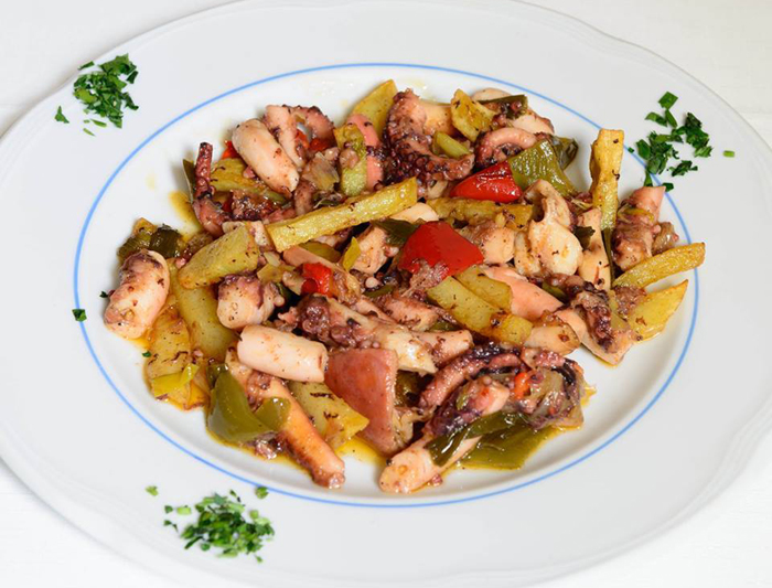 seafood dishes Ibiza frita de pulpo octopus
