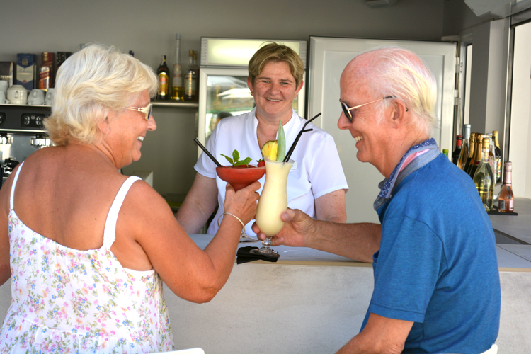 A staff mandy guests