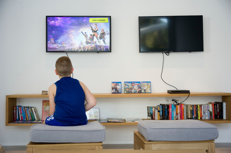 hotel ibiza with playstation for kids