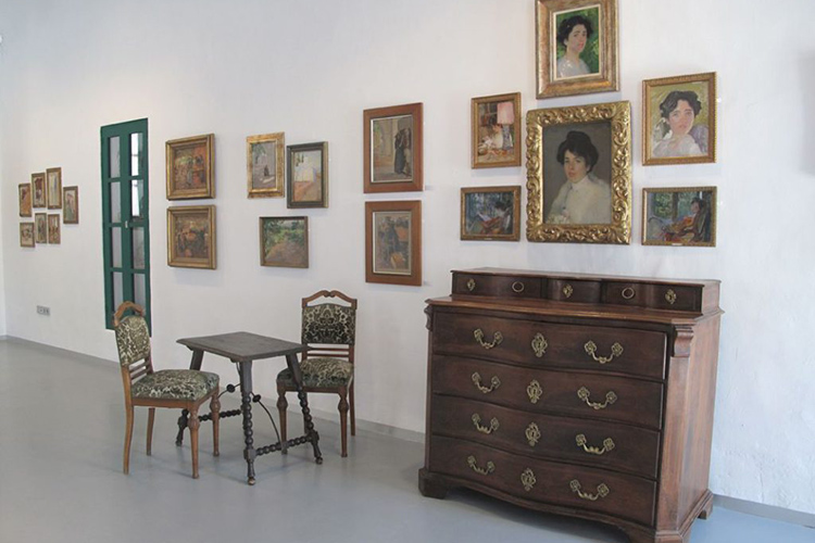 sala barrau museum interior