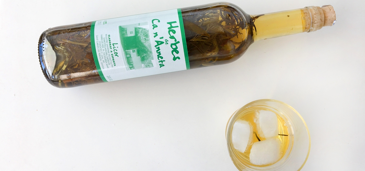 hierbas ibicencas ibizan liquor