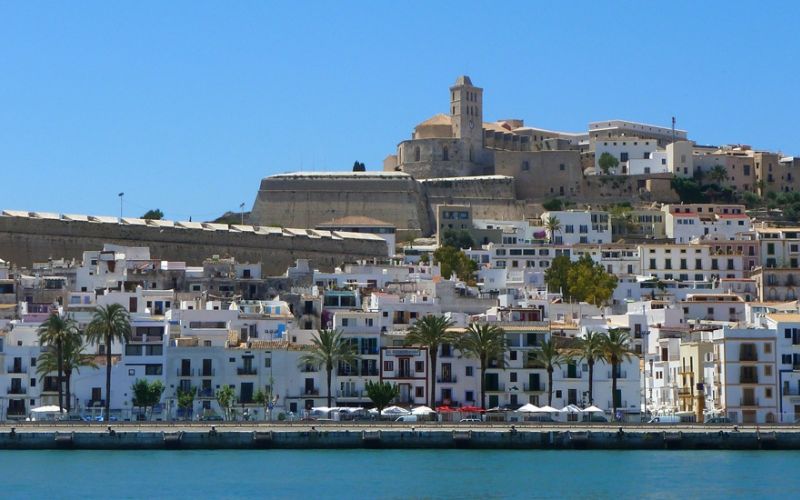 14 lugares con encanto en la ciudad de Ibiza