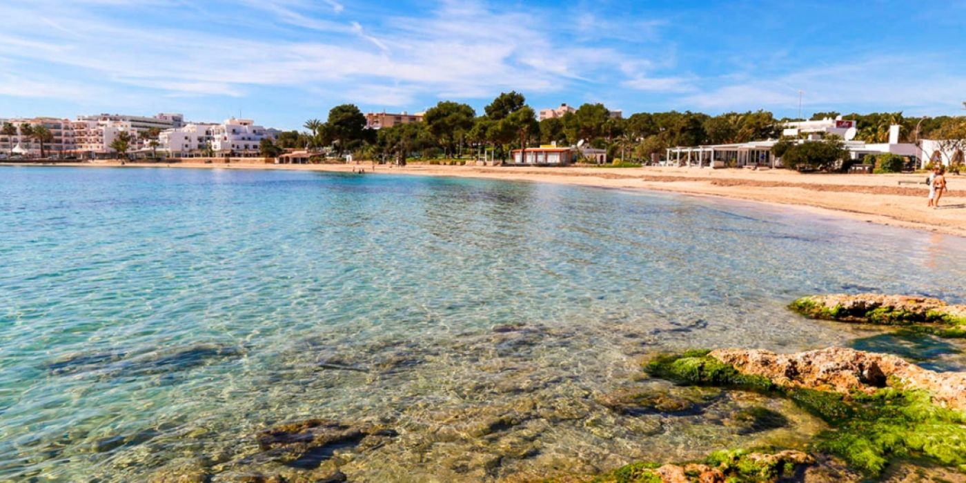 5 razones para elegir Es Canar, en Ibiza, como destino de vacaciones